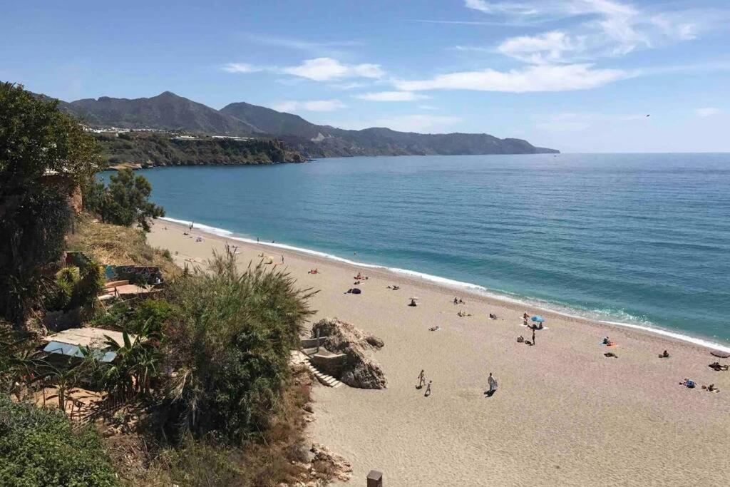 “Smile Nerja” Chic Apartment With Wifi, 4 Guests Eksteriør billede