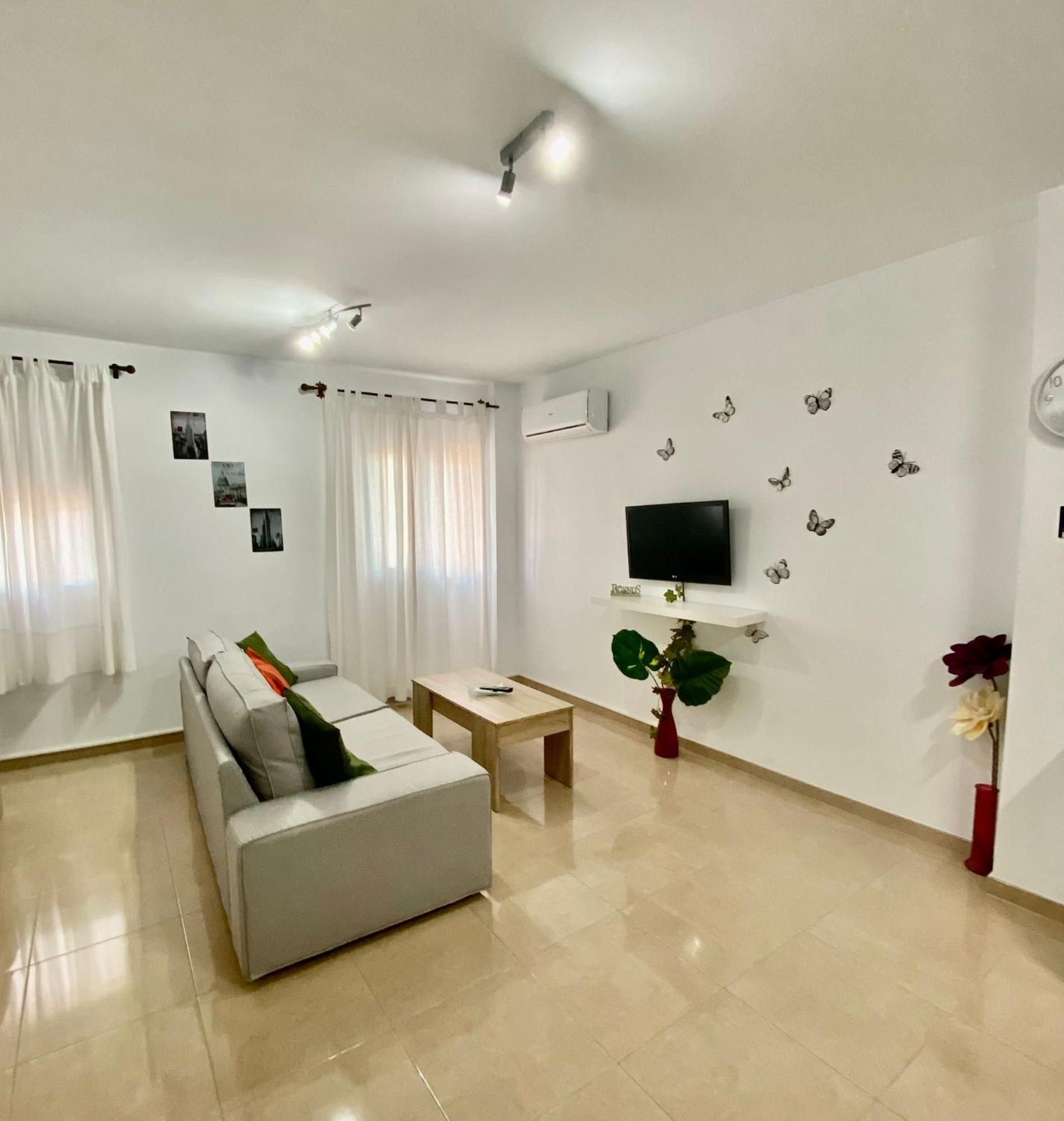 “Smile Nerja” Chic Apartment With Wifi, 4 Guests Eksteriør billede